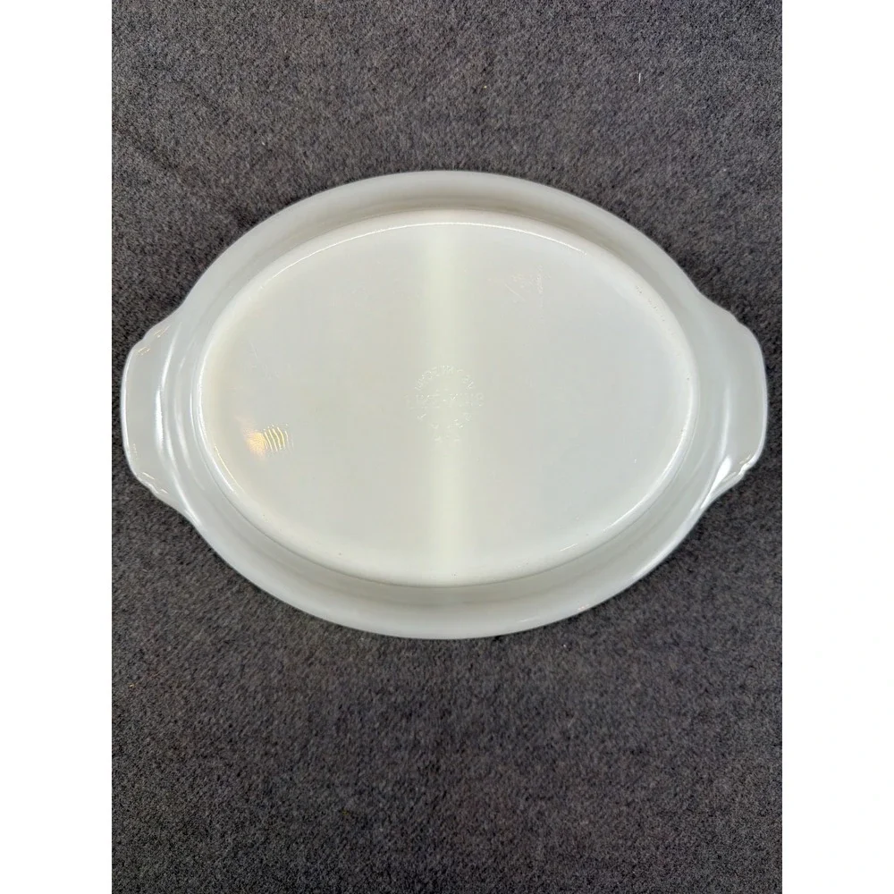 Fire-King Divided‎ Serving Dish Unisex OS White Milk Glass Oval Tab Handle #468
